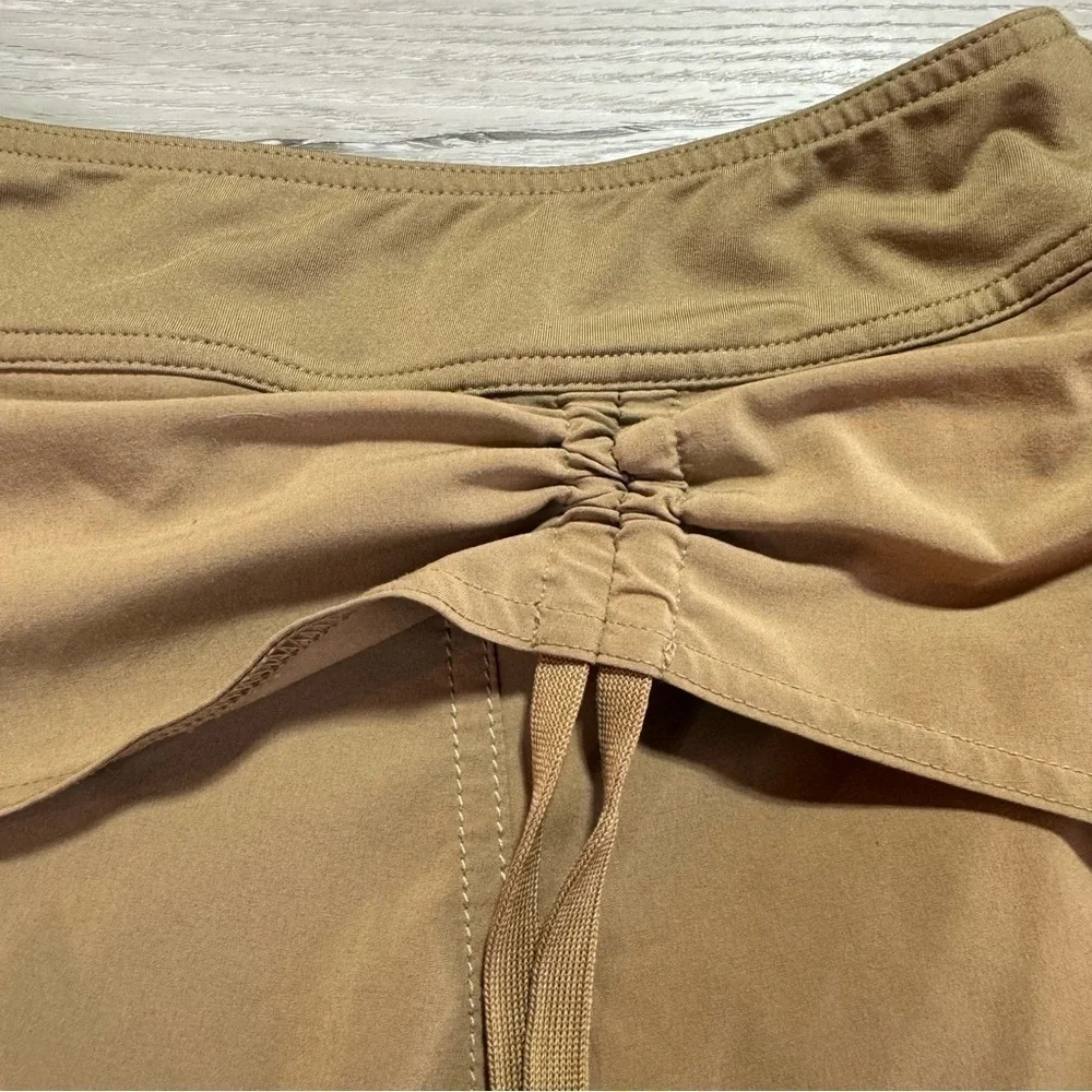 Athleta Y2K Wherever Low Rise Utility Skort, Tan, Size 2P
